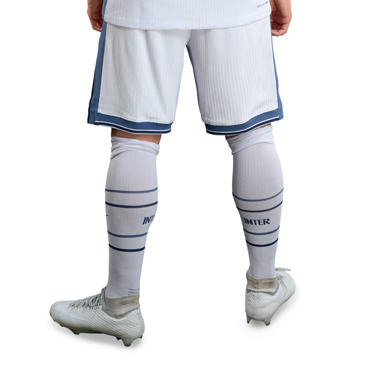 im nike herren auswÄrtsstadion spiel-shorts 202425 with custom printing Kollektion | Inter FC Fanartikel jetzt entdecken